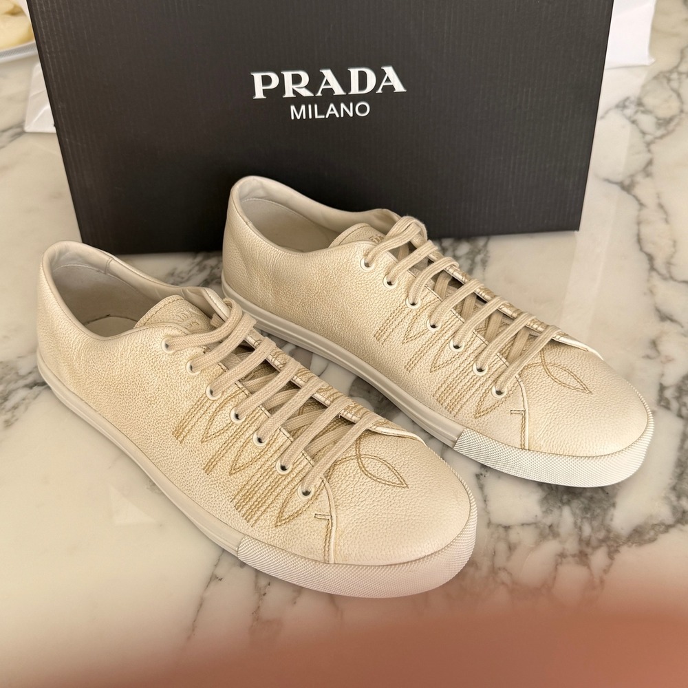 Prada Milano 2EE448 Mens White Pebbled Leather Low Top Sneakers, UK 9.5